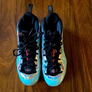 Slightly worn Foamposites stylish